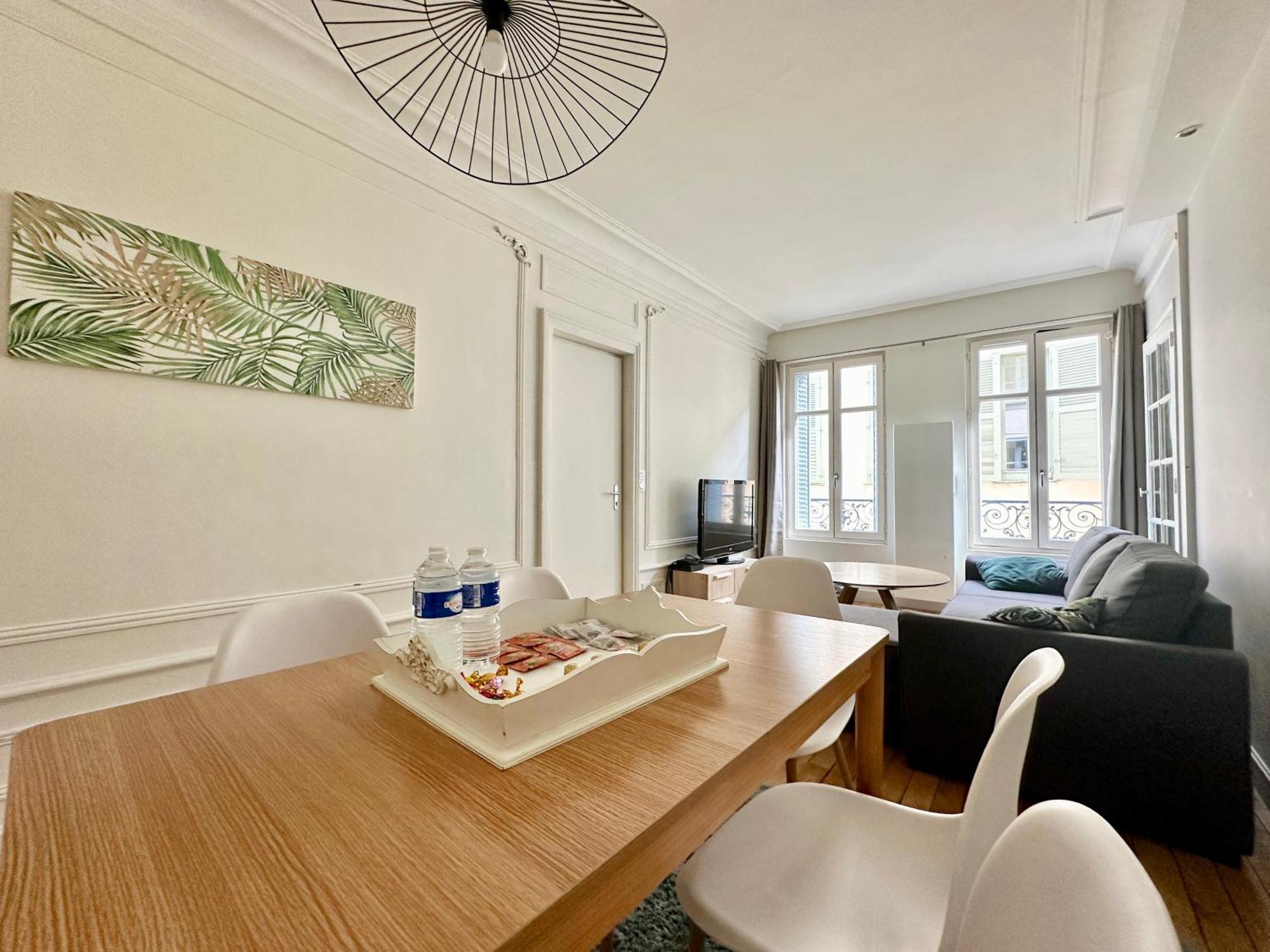 L'Haussmannien, Splendide Et Lumineux Apartment Limoges Bagian luar foto